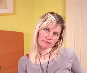 Olgun azeri porno indir hd anne doktor acıklı küçük bir horoz muayene