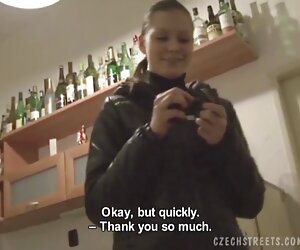 Genç bir kız, 17 porno azerice yaşında