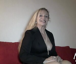 Güzelliğin tutkusunu azeri sex videolari hissedin