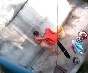 İnce, tam banyo, yakın çekim, ayaklar hd porno azeri